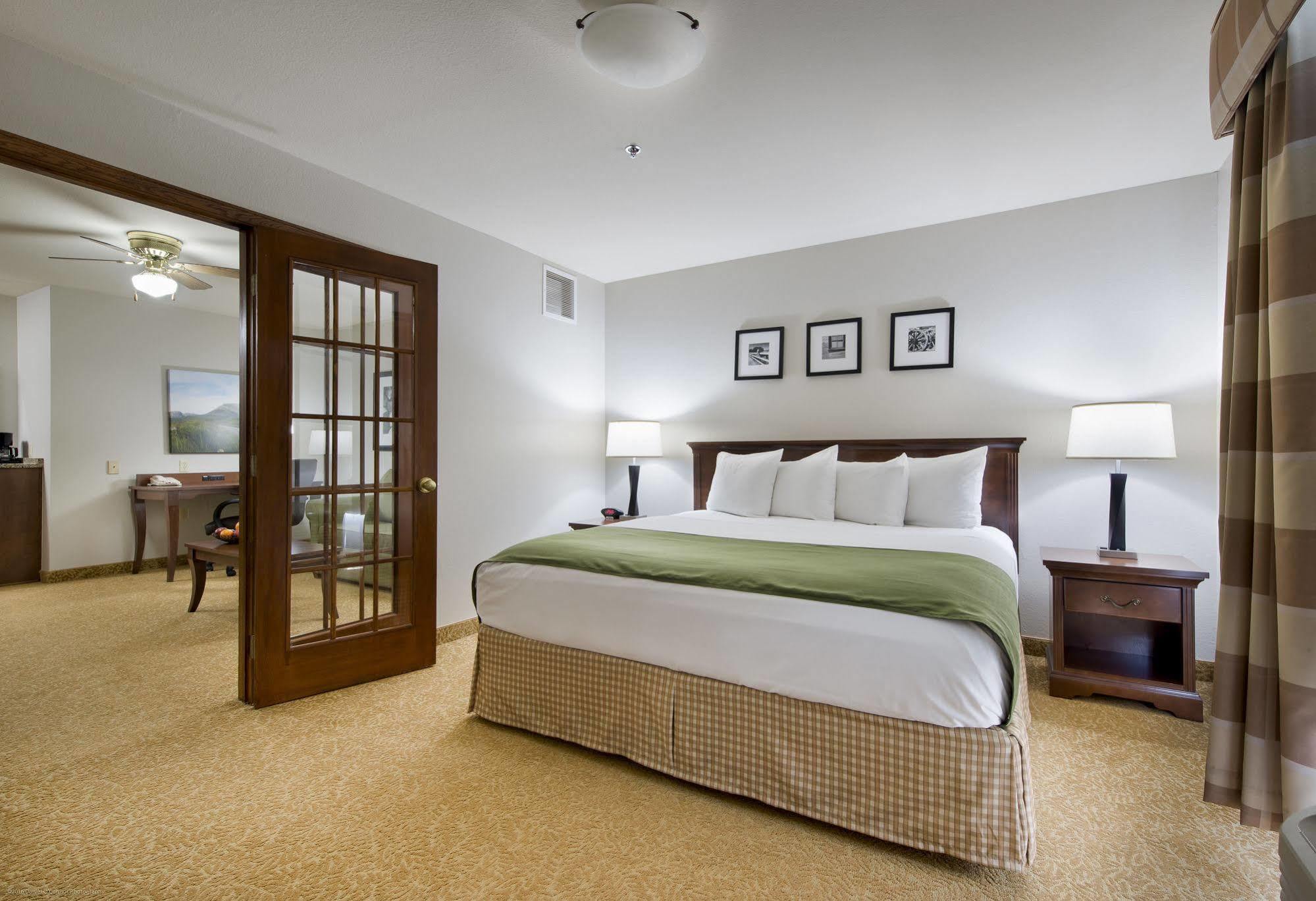 Country Inn & Suites By Radisson, Greeley, Co Dış mekan fotoğraf